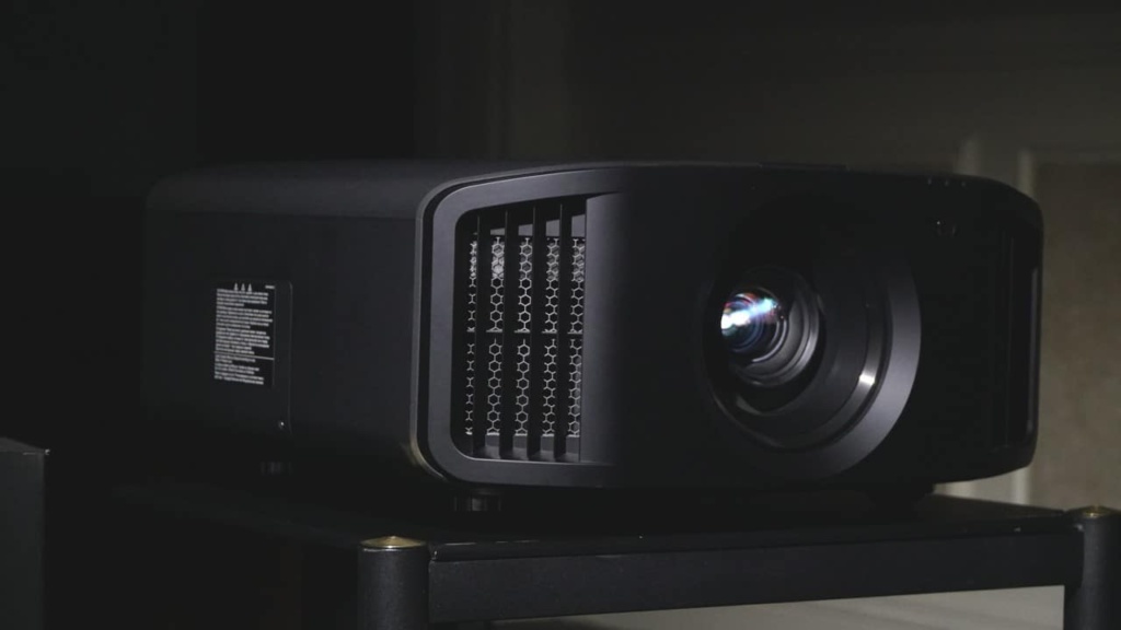 JVC DLA NX-7 with 3.10 Auto Tone Mapping